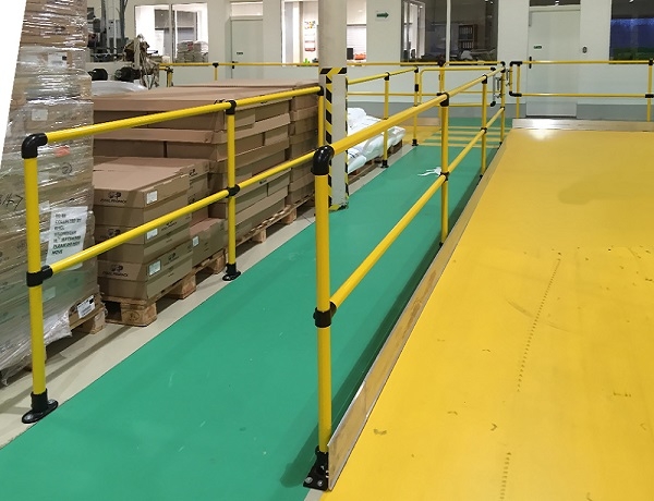 新百安免焊接組裝式工業安全護欄 工廠車間設備走道欄桿